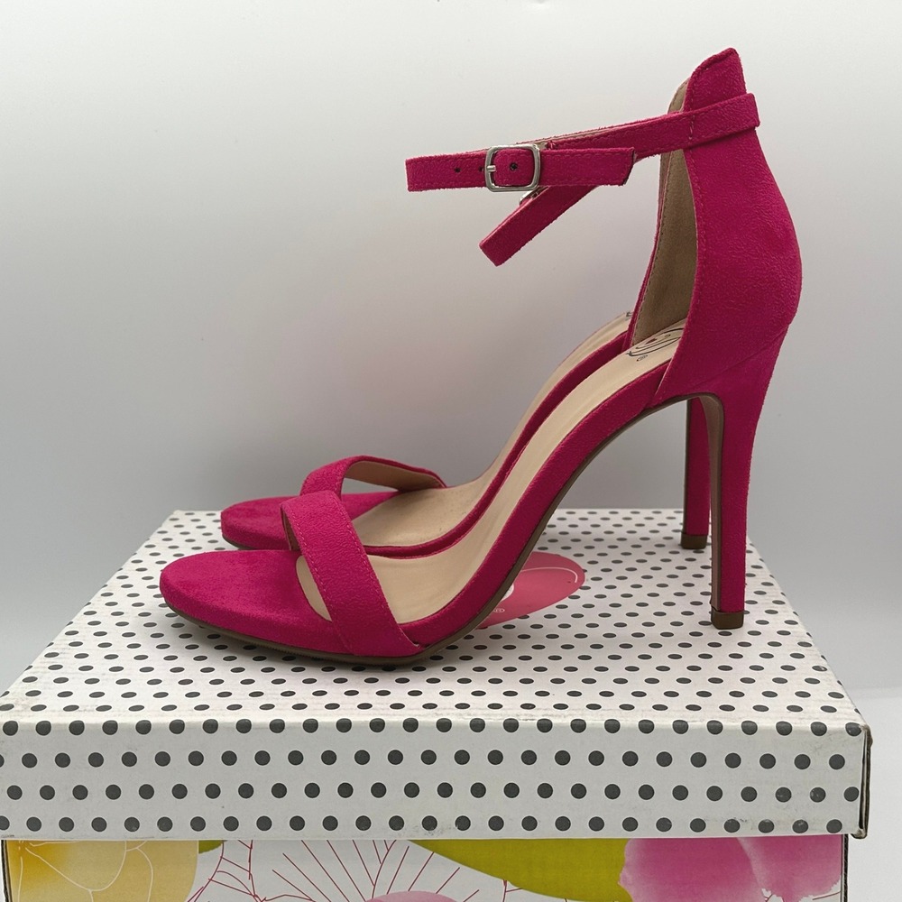 Delicious Womens 7.5 Tyrell-S Sandals Hot Pink Faux Suede Stiletto Heels Y2K NIB